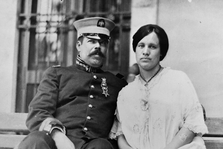 Pancho Villa y Luz Corral